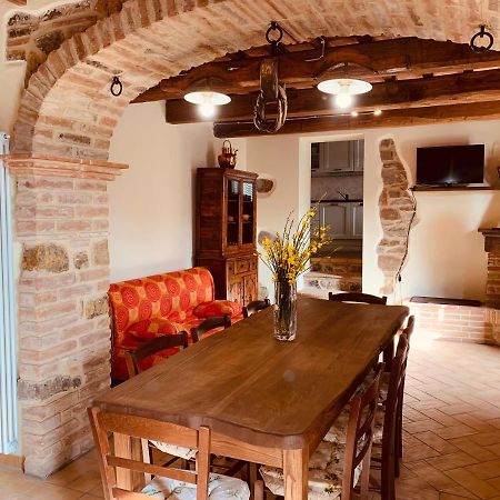 Апартаменты La Casa Di Elia Арчидоссо Экстерьер фото
